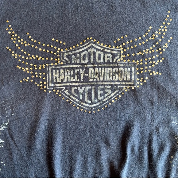 Women’s Decorative Harley Davidson Long Sleeve Shirt - Picture 3 of 3
